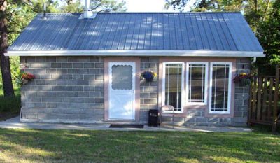 Cottage to rent in Grand Forks BC